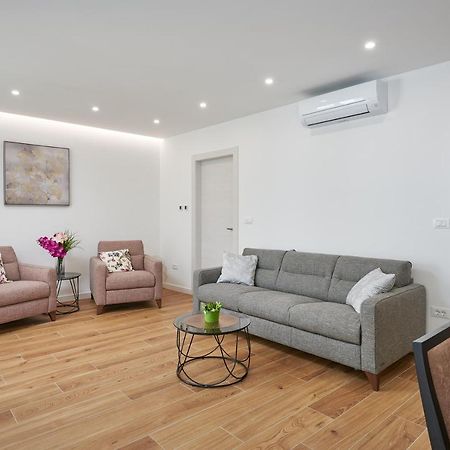 Newly Renovated Apt. Near To Entrance To Old Town Dubrovník Exteriér fotografie
