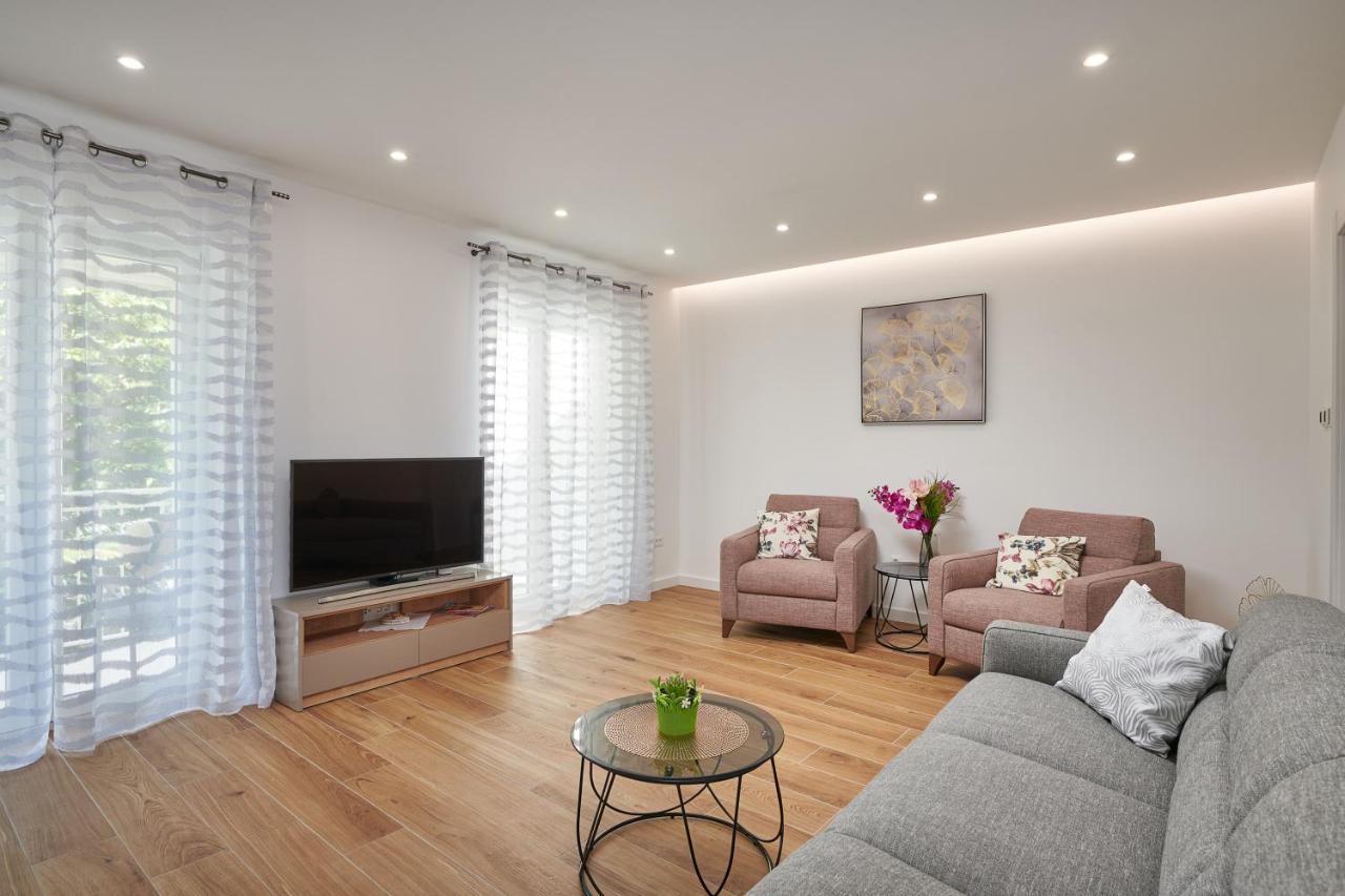 Newly Renovated Apt. Near To Entrance To Old Town Dubrovník Exteriér fotografie